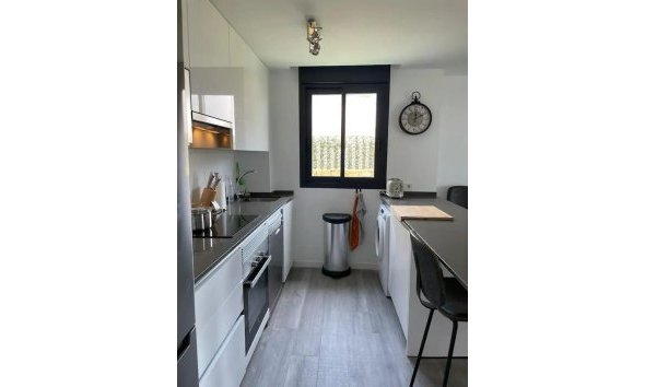 Reventa - Apartamento / Piso -
Finestrat
