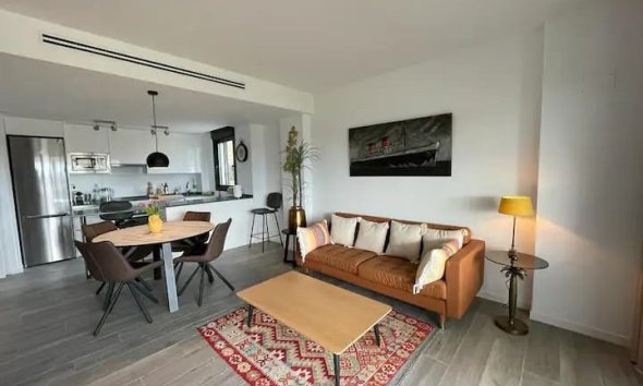 Reventa - Apartamento / Piso -
Finestrat