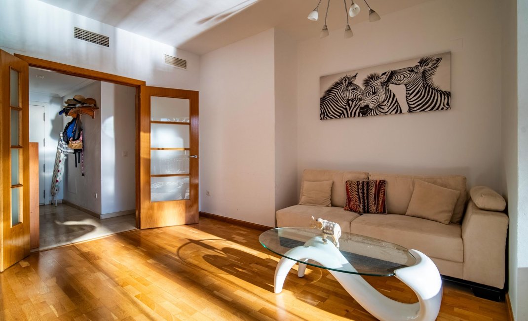 Reventa - apartment -
Albir