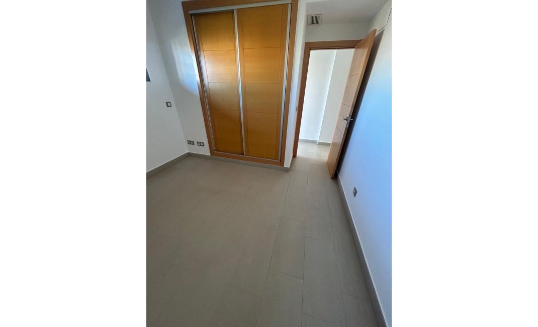 Resale - Apartment / flat -
Albir