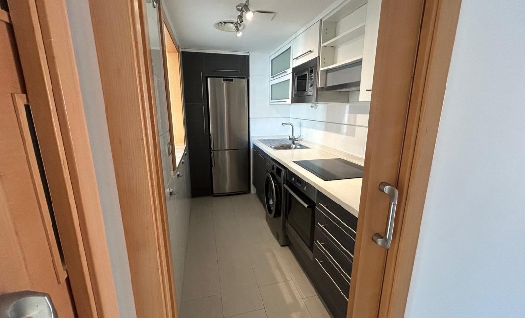 Resale - Apartment / flat -
Albir