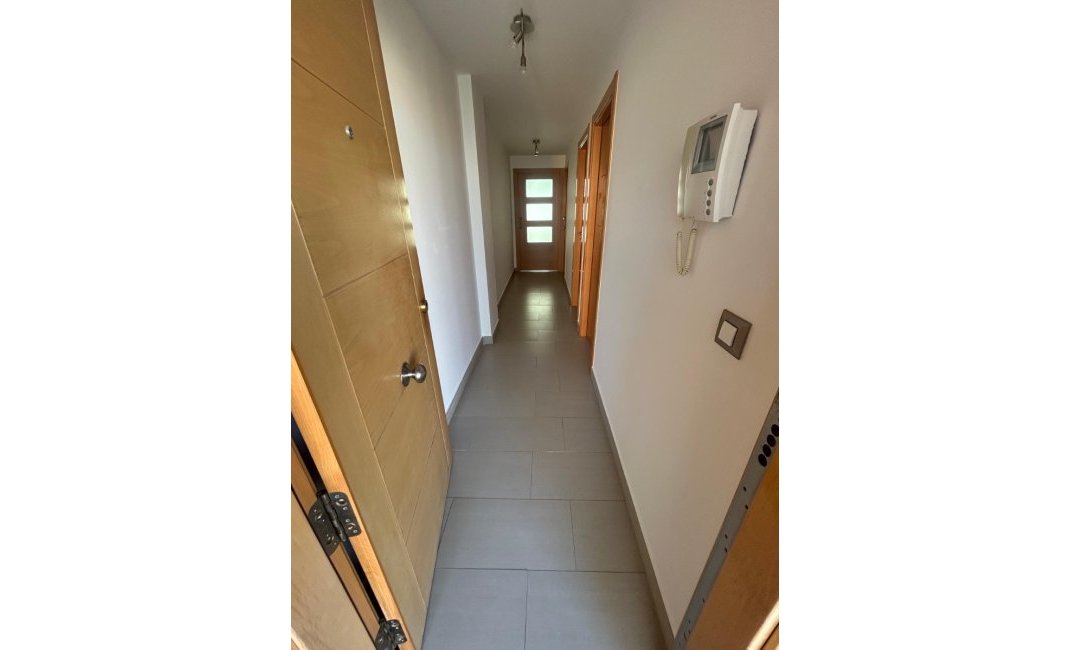 Resale - Apartment / flat -
Albir