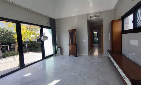 Resale -  Chalet / Villa -
Polop