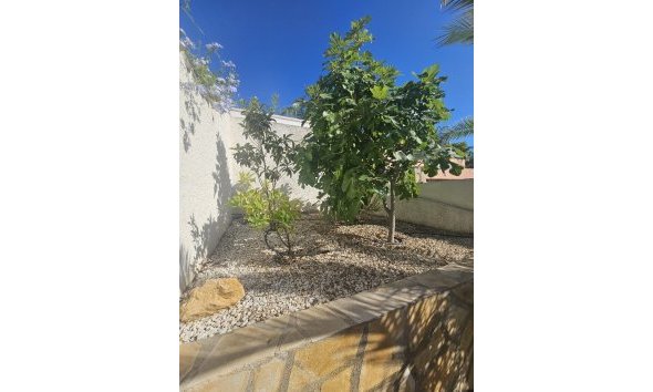 Reventa - Chalet / Villa  -
Albir