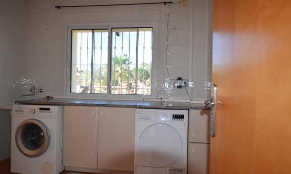 Location à long terme -  Chalet / Villa -
Altea