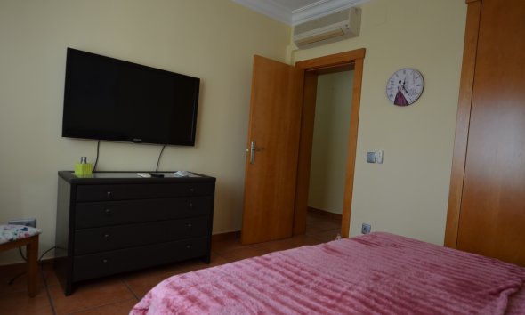 Location à long terme -  Chalet / Villa -
Altea