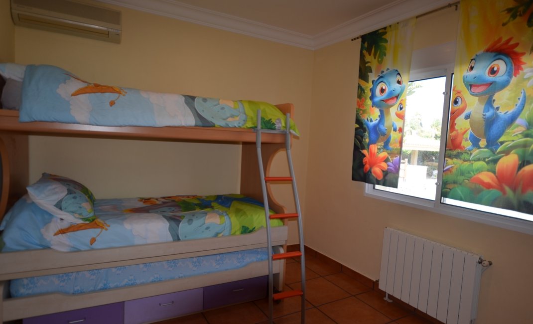 Location à long terme -  Chalet / Villa -
Altea