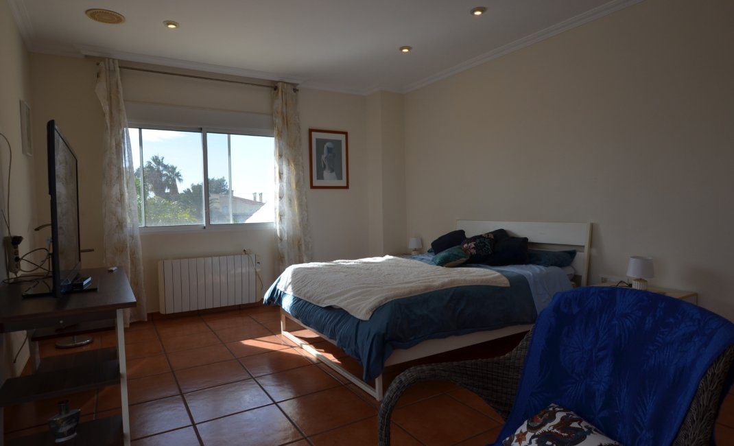 Location à long terme -  Chalet / Villa -
Altea