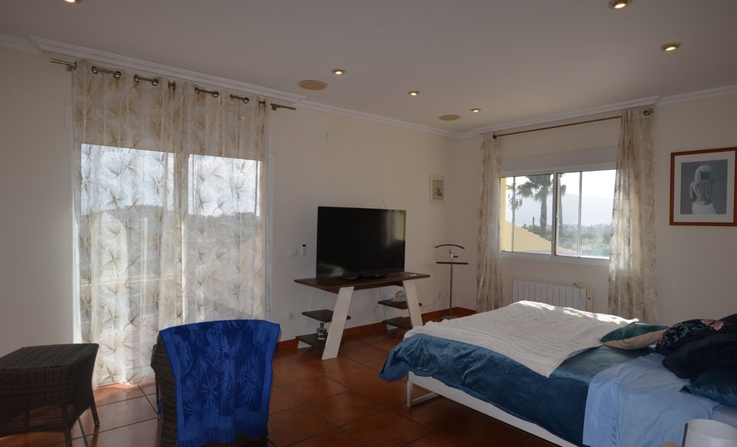Location à long terme -  Chalet / Villa -
Altea