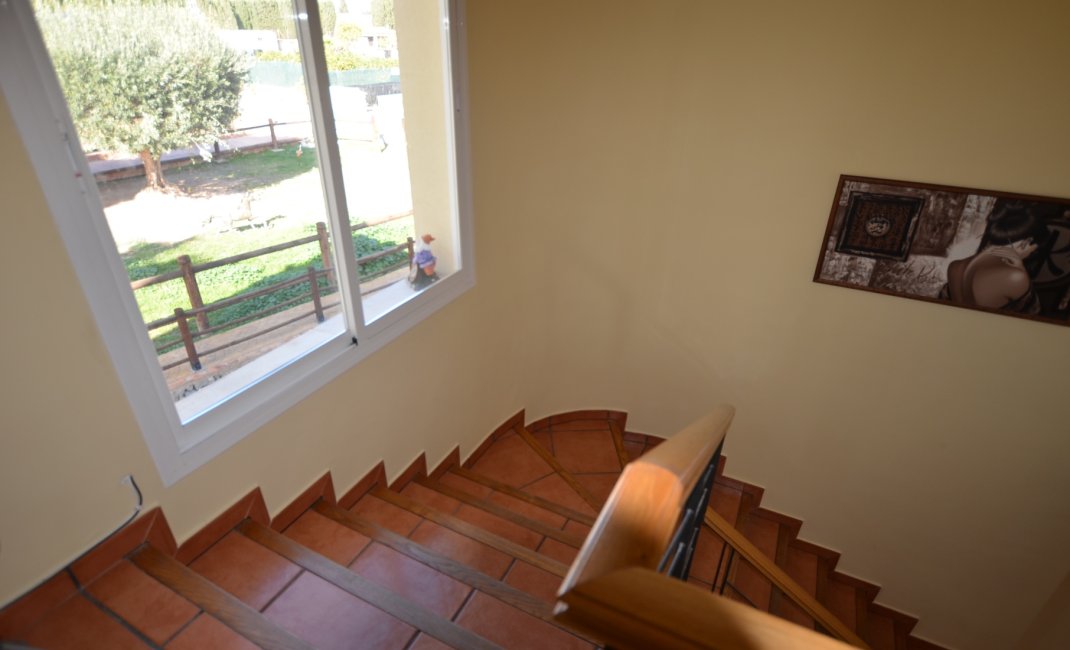 Location à long terme -  Chalet / Villa -
Altea