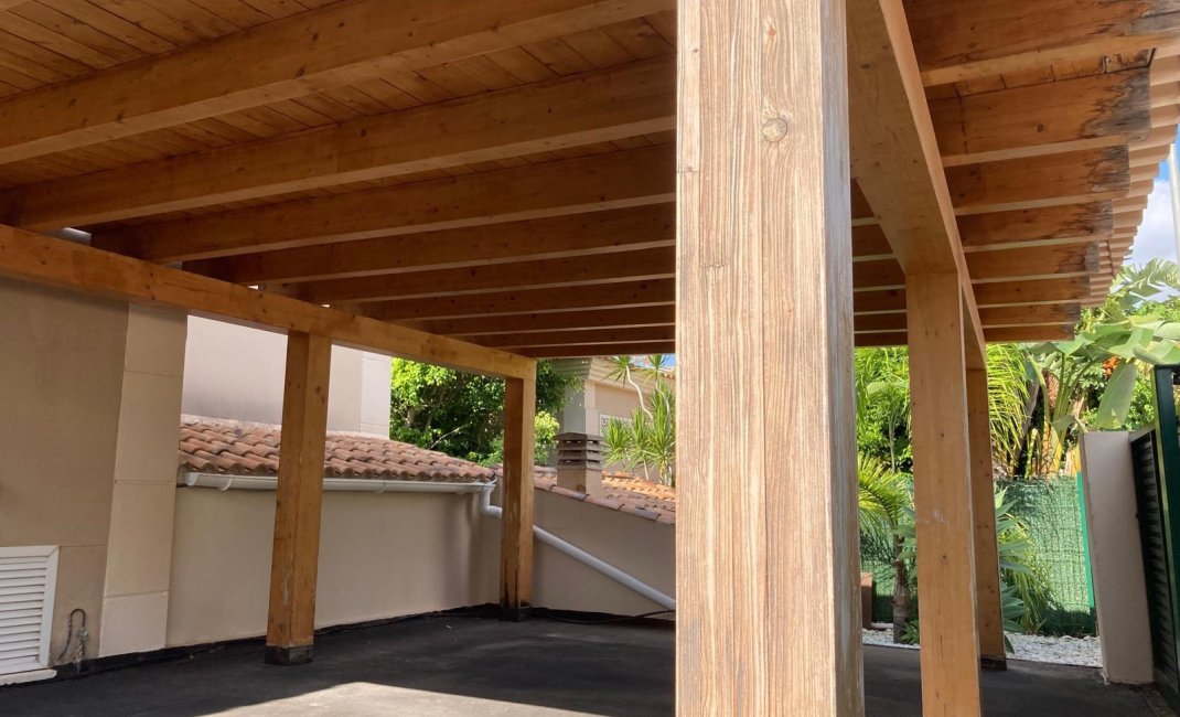 Resale -  Chalet / Villa -
La Nucía