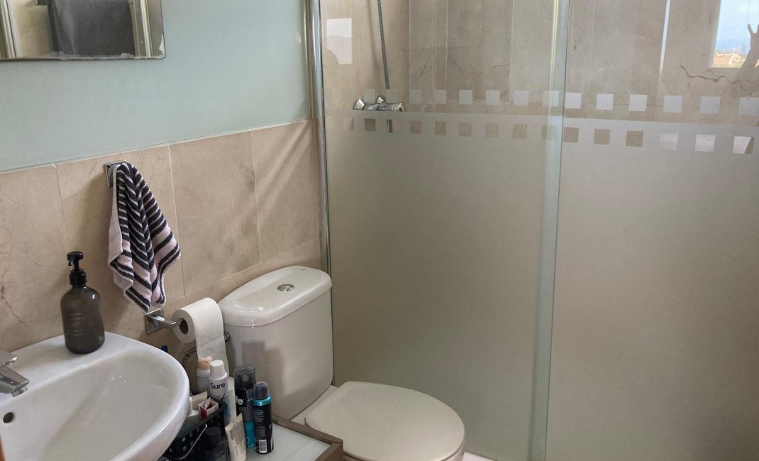 Resale -  Chalet / Villa -
La Nucía