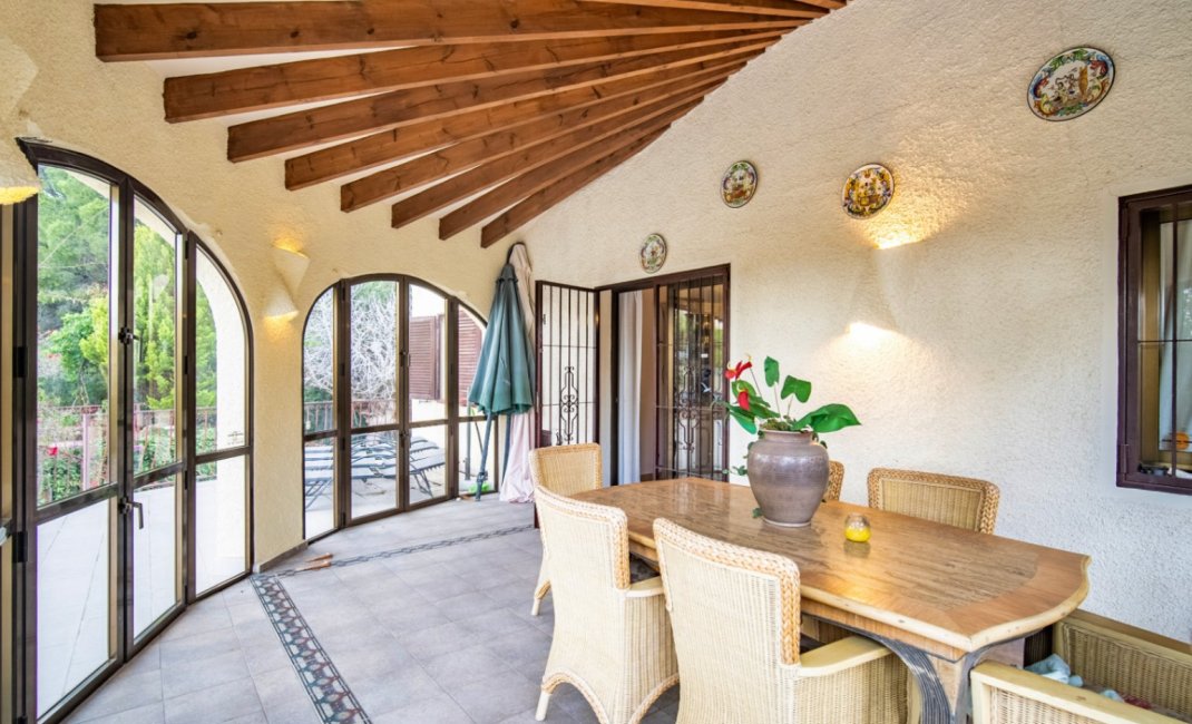 Resale - Villa -
Callosa De Ensarrià - Santa Clara