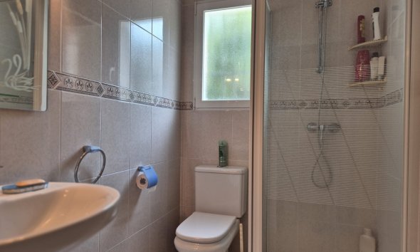 Reventa - Chalet / Villa  -
Albir