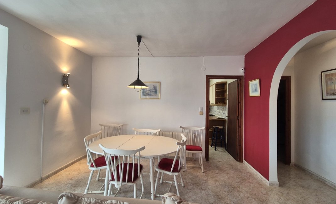 Reventa - Chalet / Villa  -
Albir