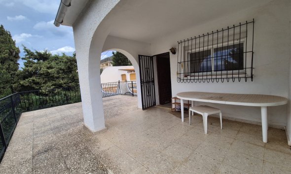 Reventa - Chalet / Villa  -
Albir