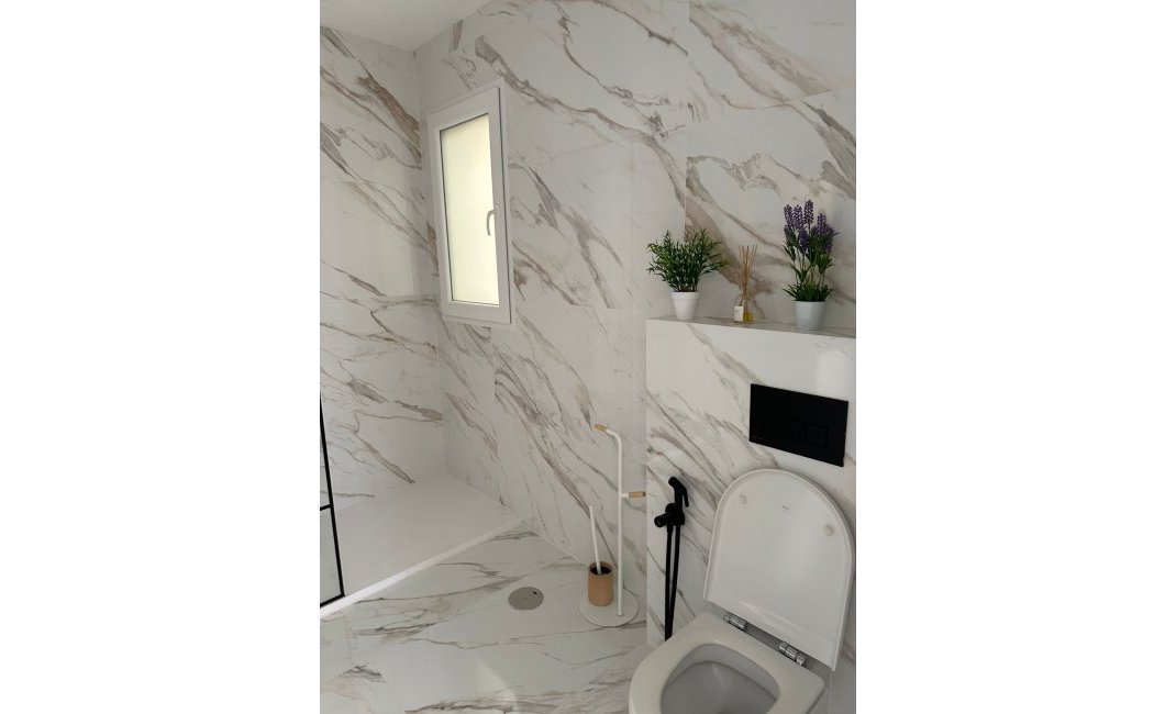 Resale - Villa -
Altea