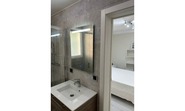 Resale - Villa -
Altea