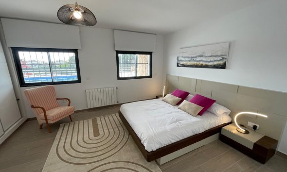 Reventa - Chalet / Villa  -
La Nucía