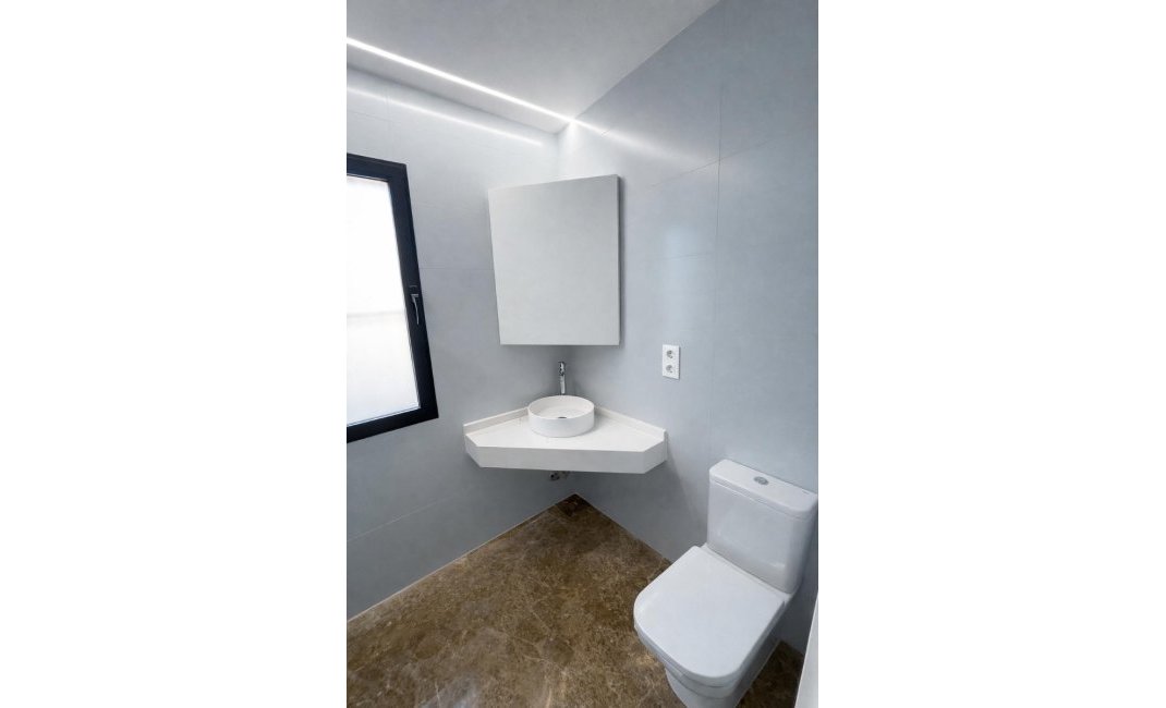 Reventa - Chalet / Villa  -
La Nucía