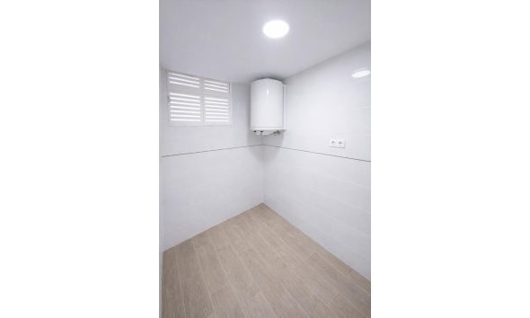 Reventa - Chalet / Villa  -
La Nucía