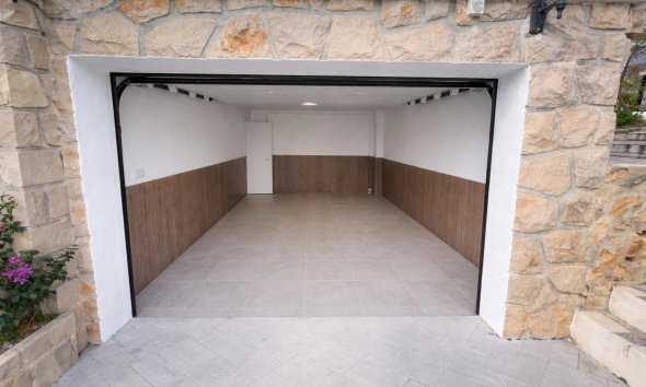 Reventa - Chalet / Villa  -
La Nucía