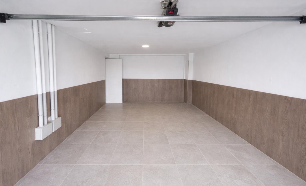 Reventa - Chalet / Villa  -
La Nucía