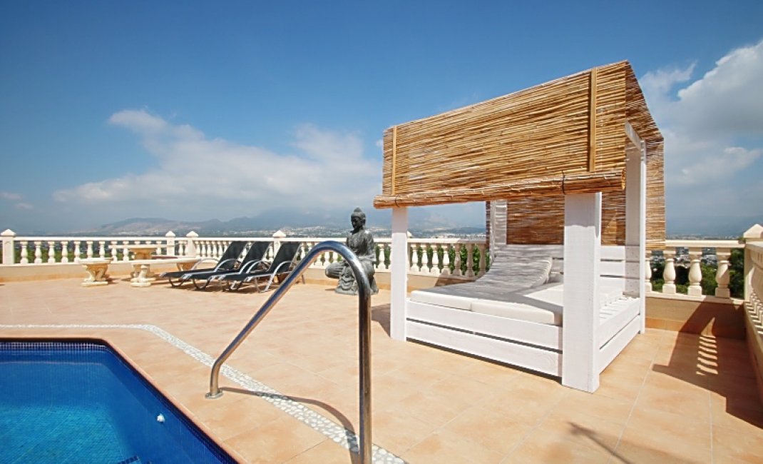 Revente -  Chalet / Villa -
Albir