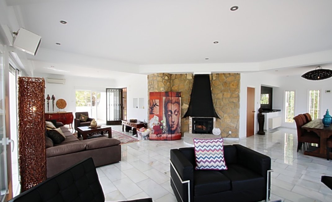 Revente -  Chalet / Villa -
Albir