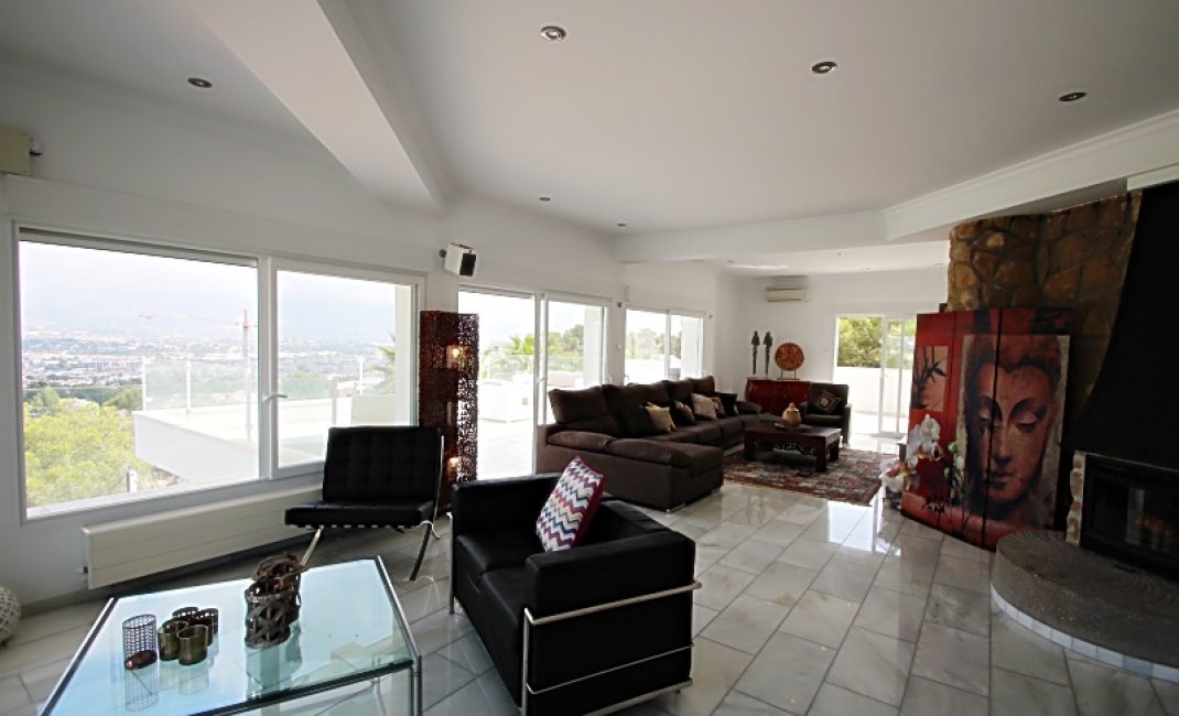 Revente -  Chalet / Villa -
Albir