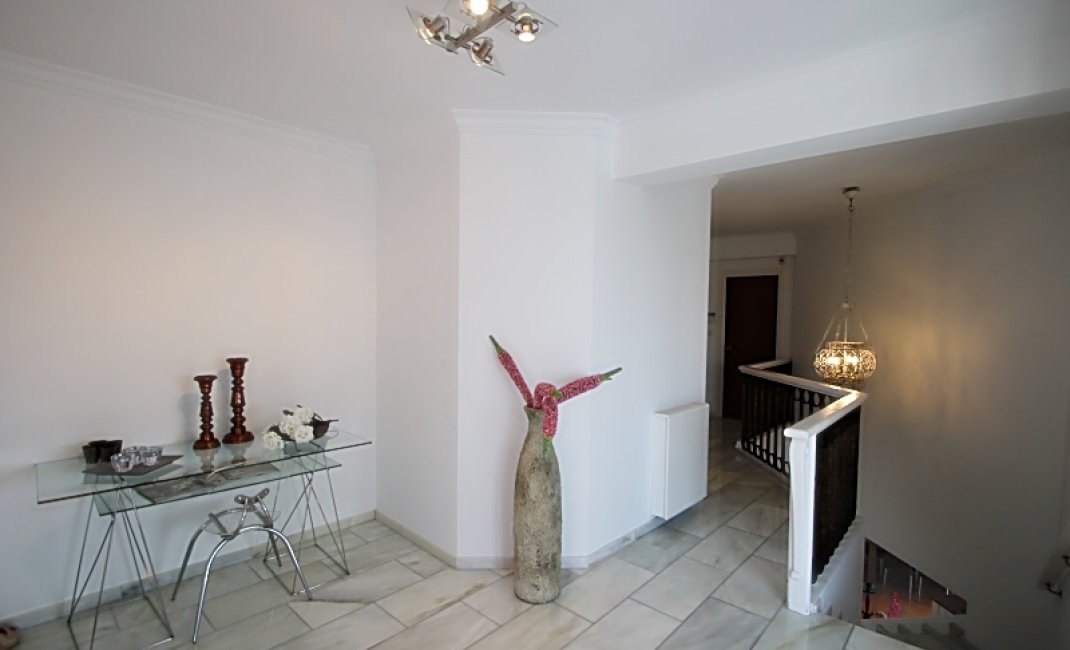 Revente -  Chalet / Villa -
Albir