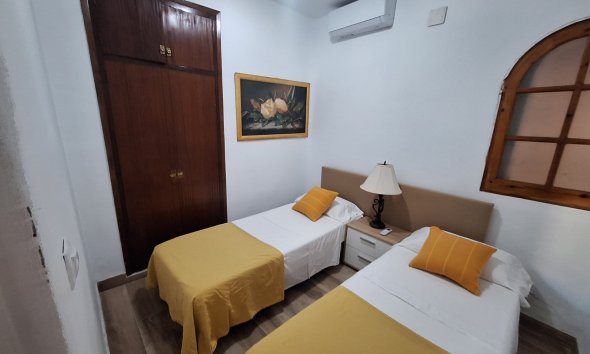 Verhuur Korte Termijn - Appartement / flat -
Altea