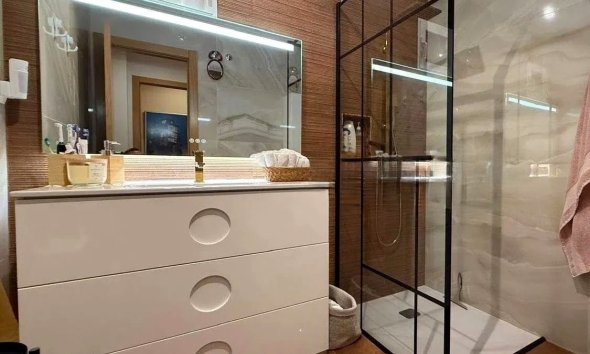 Reventa - Adosado -
La Nucía