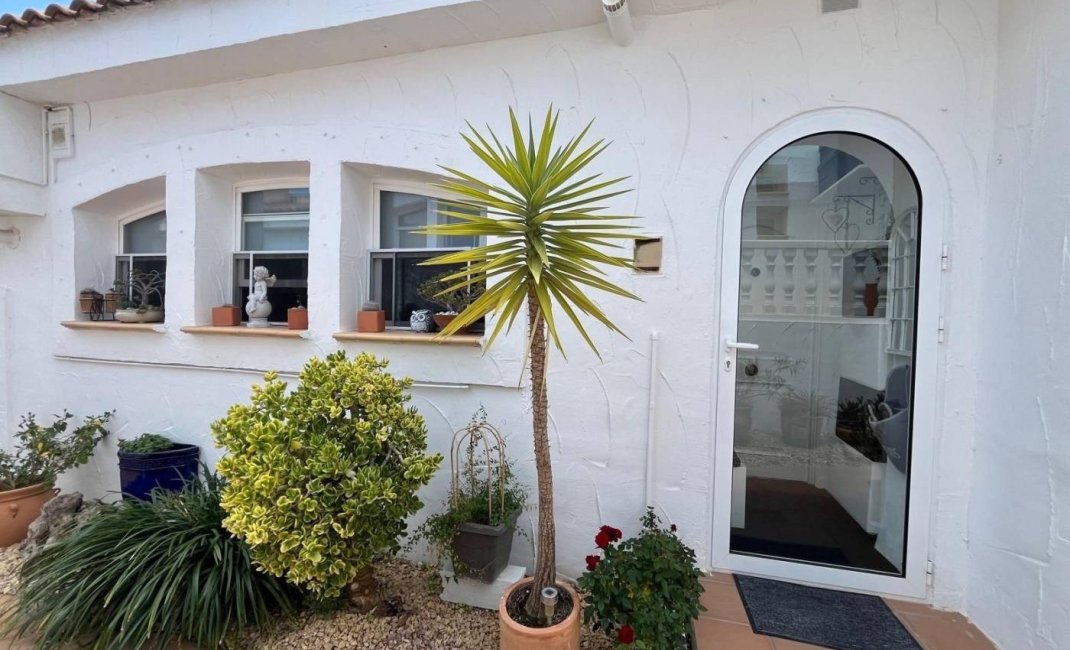 Reventa - Adosado -
La Nucía