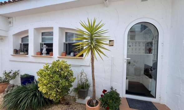 Reventa - Adosado -
La Nucía