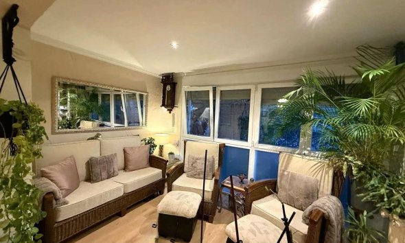 Reventa - Adosado -
La Nucía