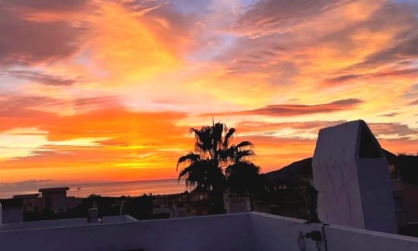 Reventa - Adosado -
La Nucía