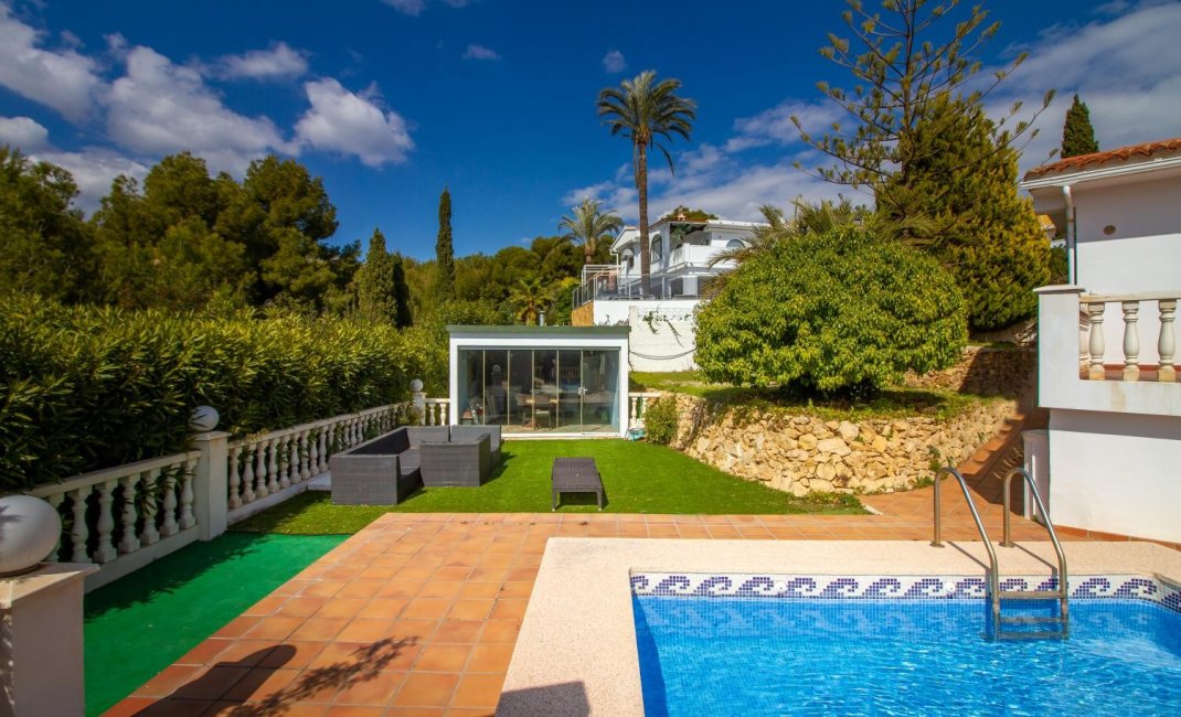 Reventa - Villa -
La Nucía