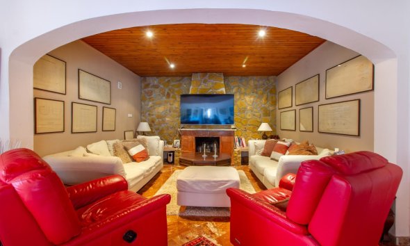 Reventa - Villa -
La Nucía