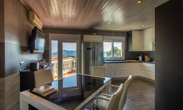 Reventa - Villa -
La Nucía