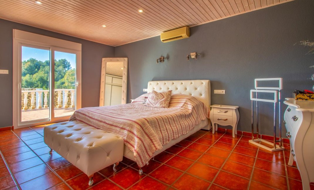 Reventa - Villa -
La Nucía