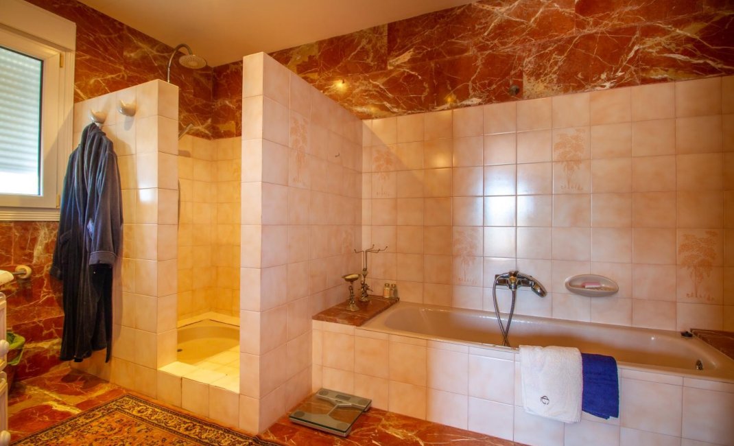 Reventa - Villa -
La Nucía