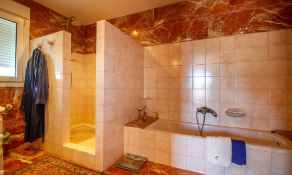 Reventa - Villa -
La Nucía