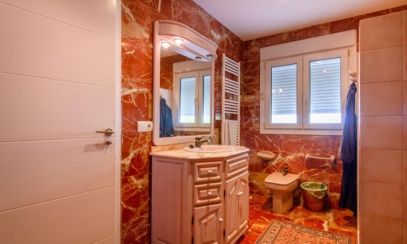 Reventa - Villa -
La Nucía