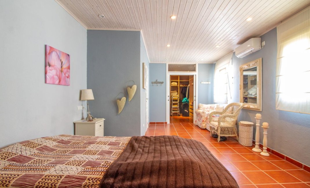 Reventa - Villa -
La Nucía