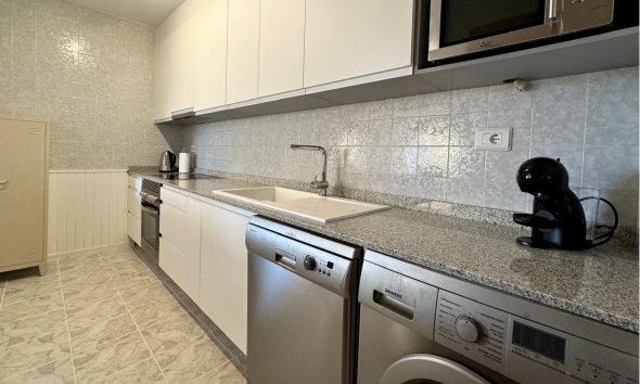 Reventa - Apartamento / piso -
Albir