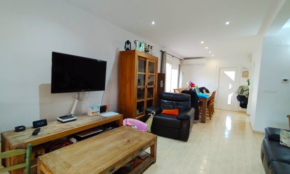 Resale - Townhouse -
La Nucía
