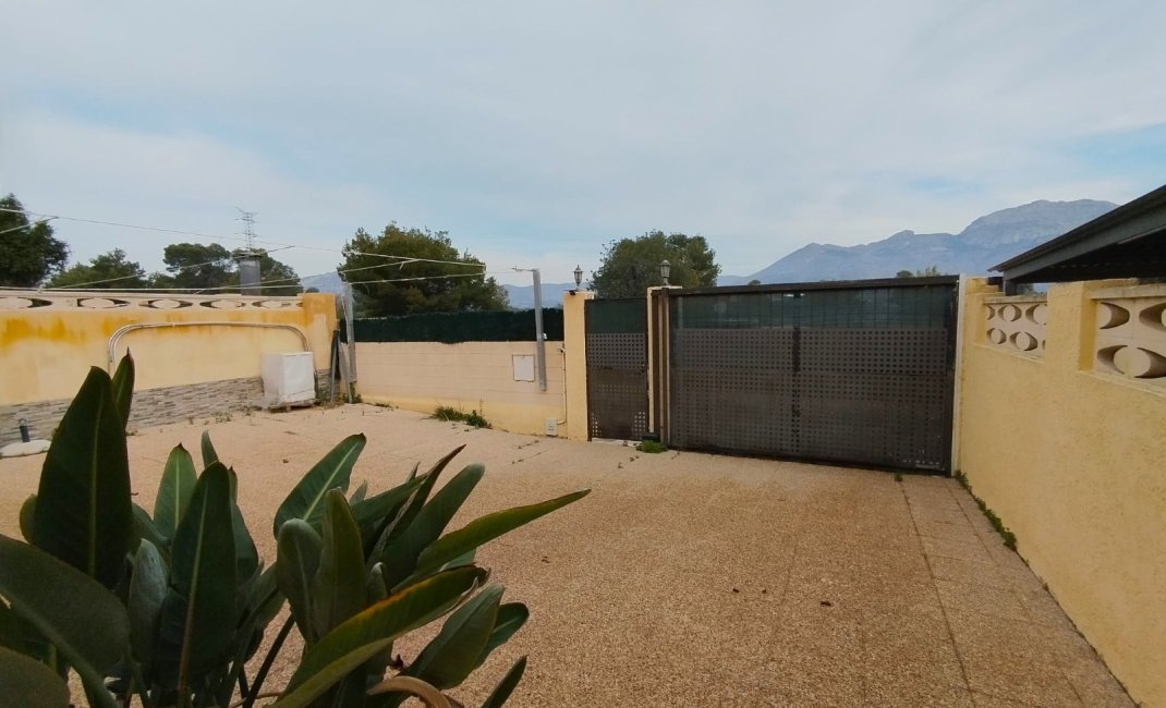 Resale - Townhouse -
La Nucía