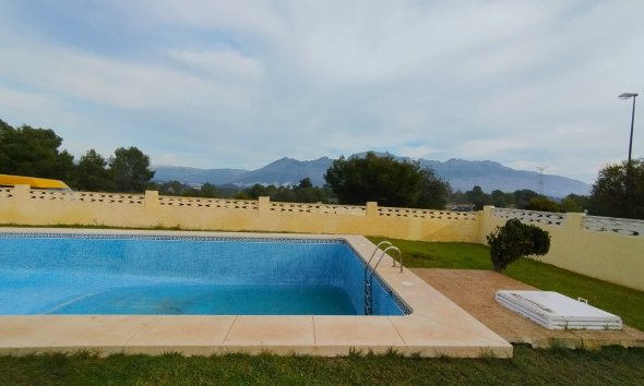 Resale - Townhouse -
La Nucía