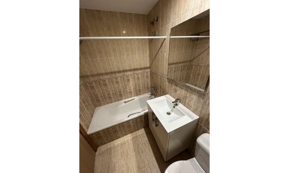 Resale - Apartment / flat -
Alfaz del Pi - Alfas del Pí